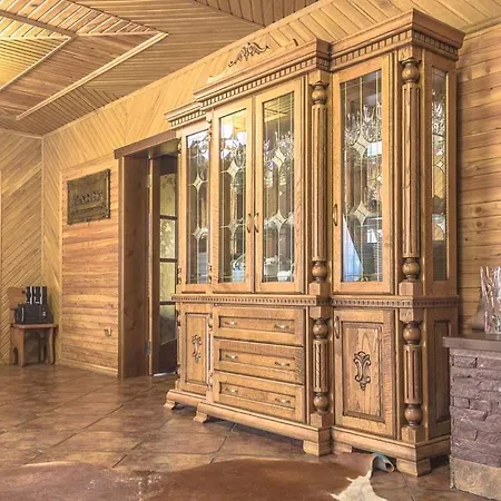 Садиба Данищуків Jaktstuga Verchovyna